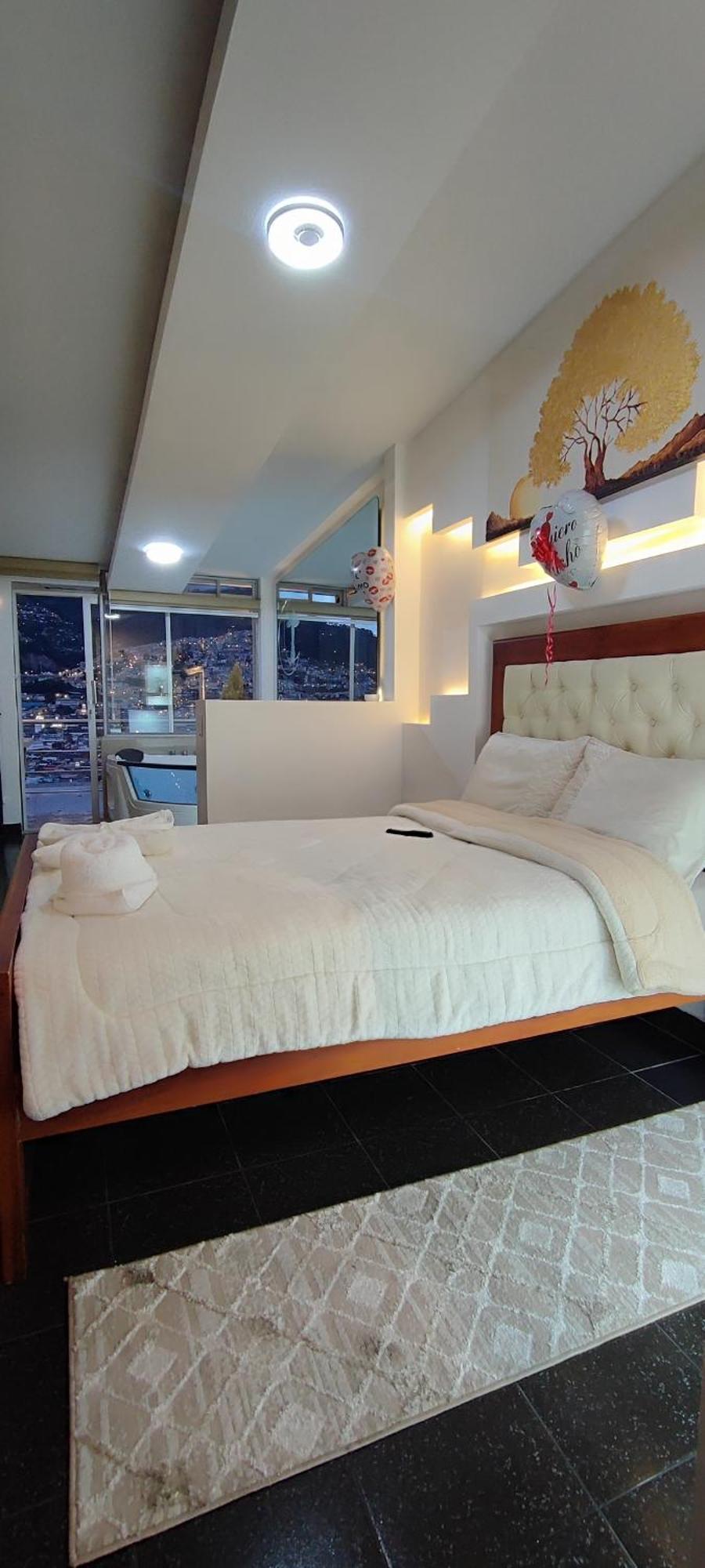 Luna Quitena Hotel Quito Exterior photo